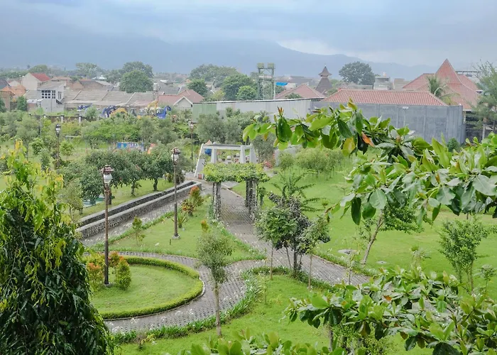 Sm Guest House Malang